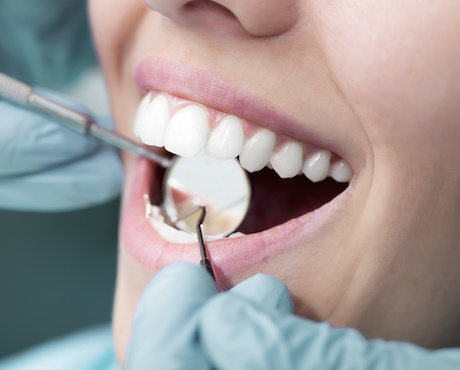 normes d'hygiène dentaire et instruments dentaires